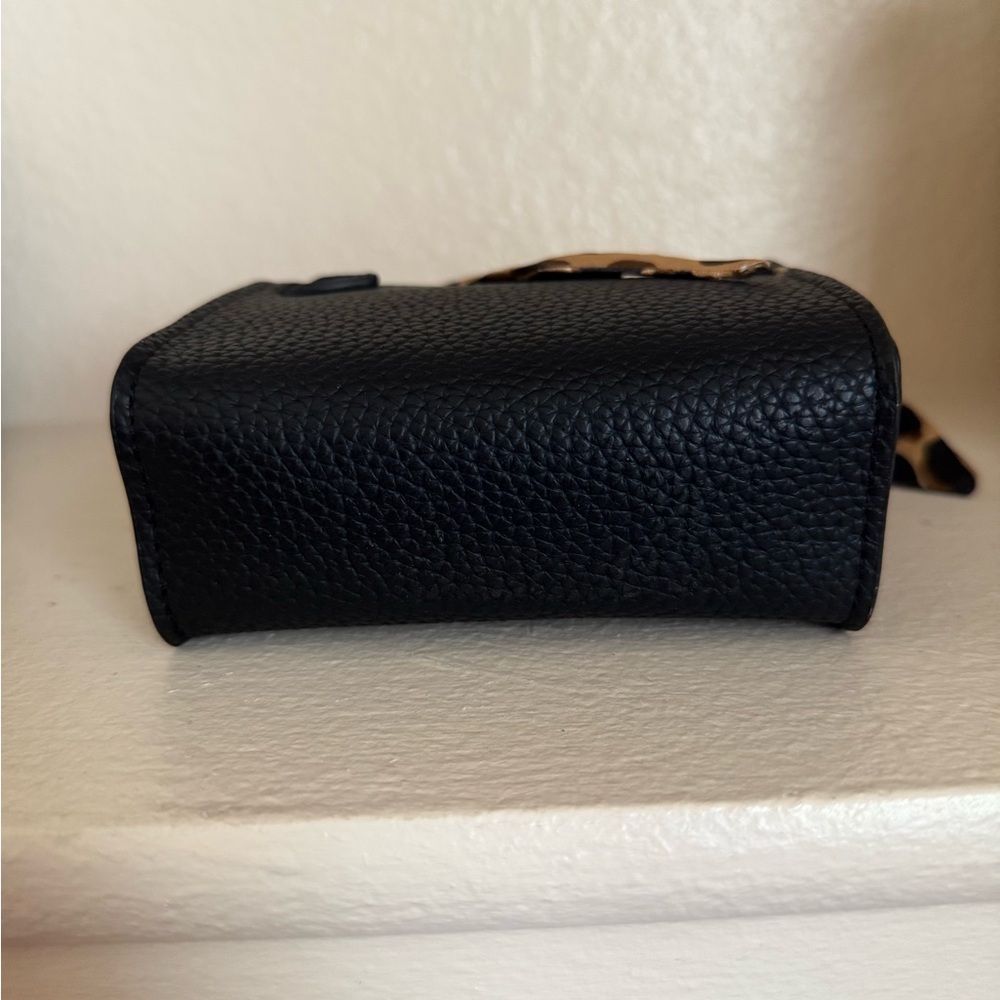NWT Elegant Black Faux pebbled leather mini Handbag with Gold Accents - Picture 3 of 6